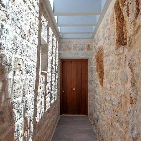 Sky Villa Sivota